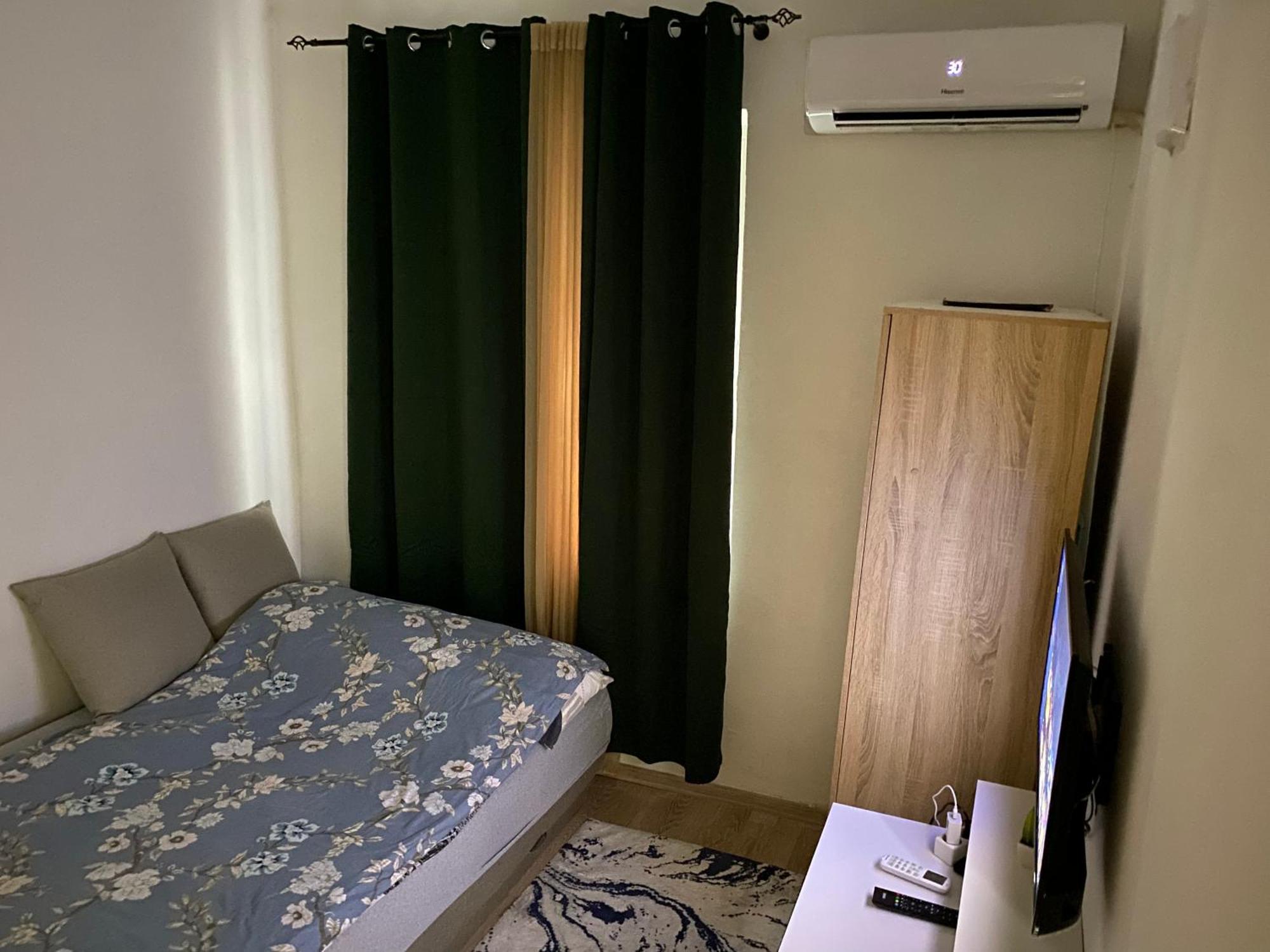 Center Studio Apartment Podgorica Luaran gambar